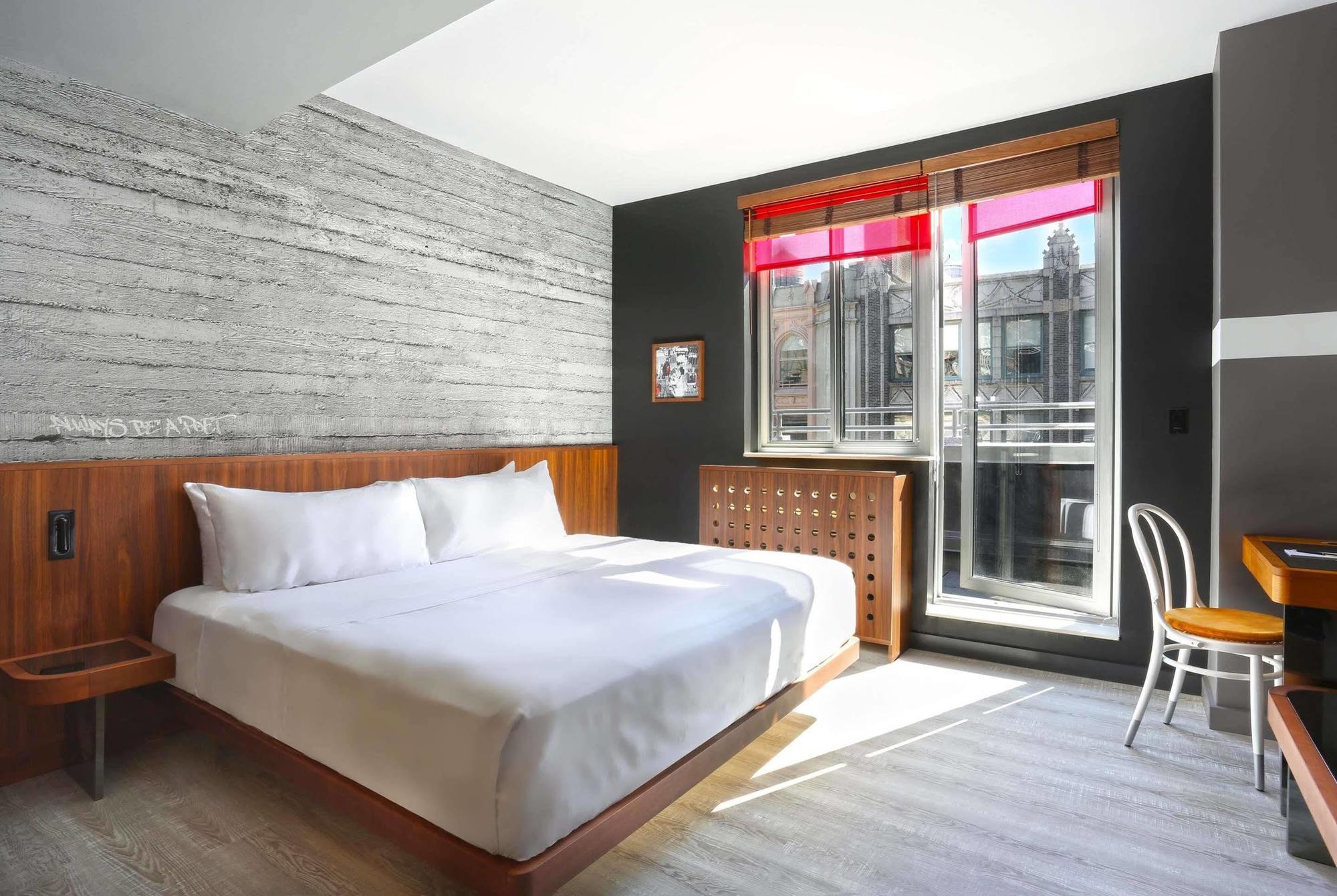 Hotel Henri New York Exterior photo