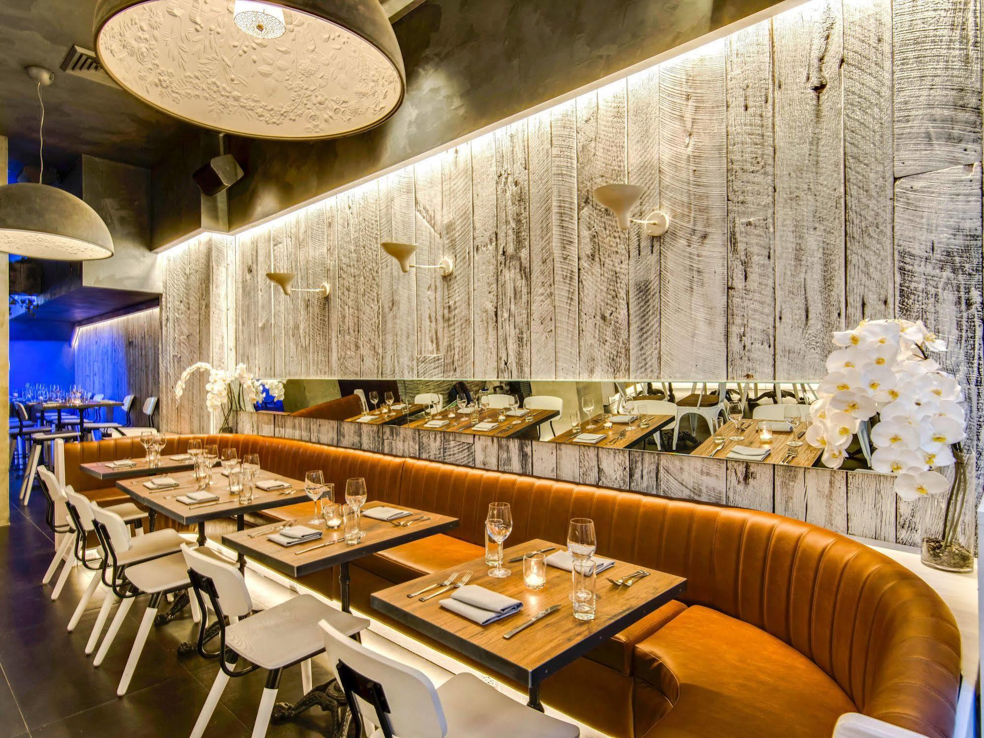 Hotel Henri New York Exterior photo