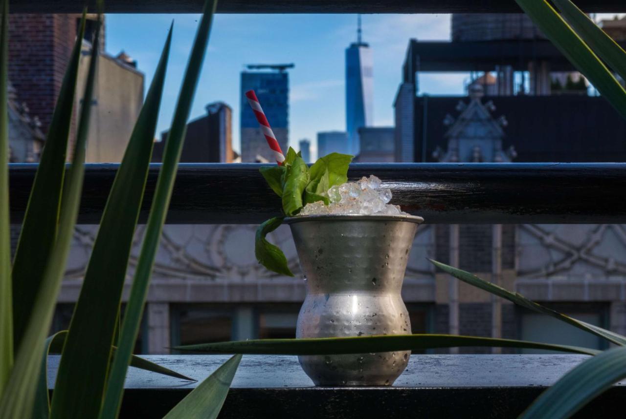 Hotel Henri New York Exterior photo